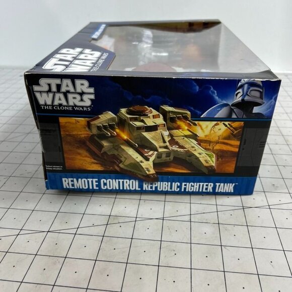 Star Wars Clone Wars Vehicle Remote Control Republic Tank Fighter NIB NEW - Picture 7 of 9